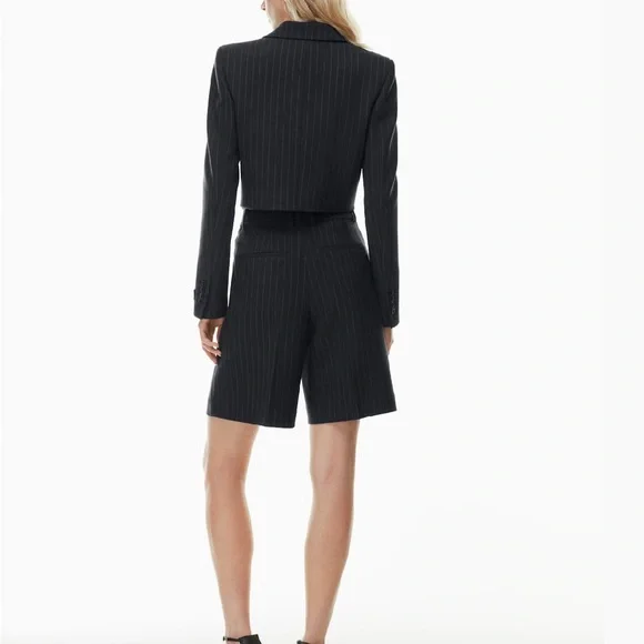 Babaton Cream Women's Blazer from Aritzia - Picture 9 of 9